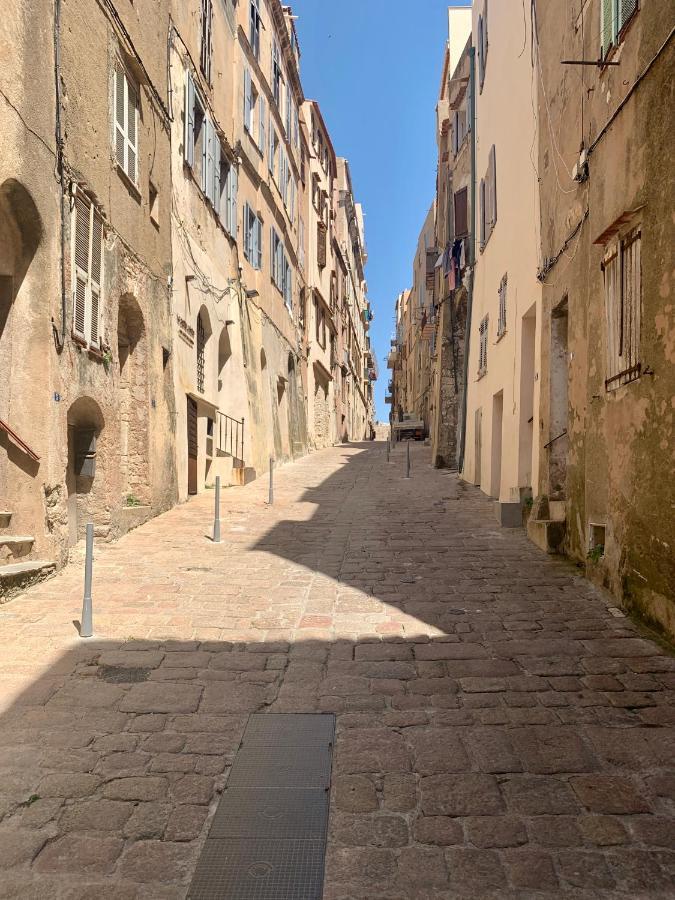 Casa Sirena Centre Citadelle Vue Port Et Falaises 博尼法乔 外观 照片
